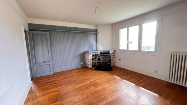 Maison Arcisses 7 pièce(s) 145 m2