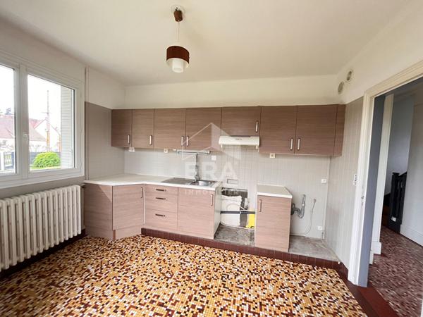 Maison Arcisses 7 pièce(s) 145 m2