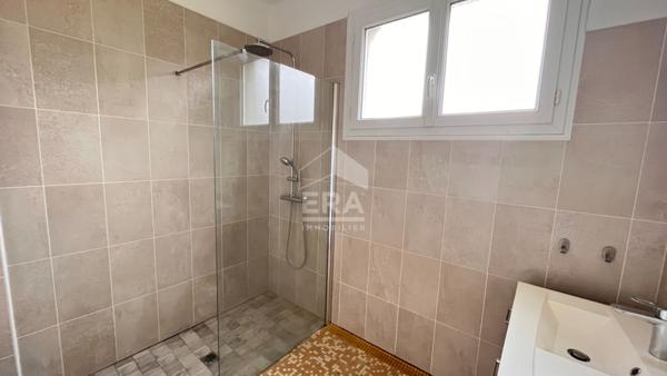 Maison Arcisses 7 pièce(s) 145 m2