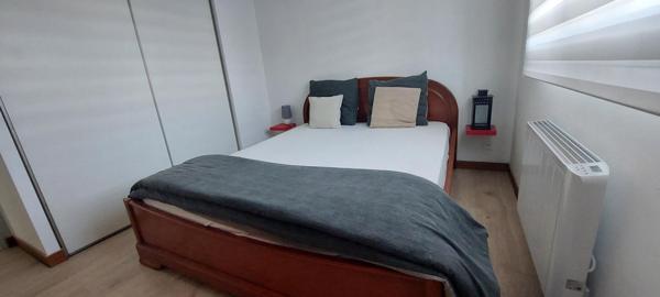 Appartement 2 pièces avec jardin terrasse et garage proche Marché
