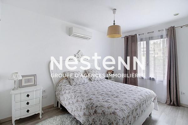 Grande Maison Ultra moderne Moderne de 2014 T6 avec 3 chambres Garage Centre Mediathèque- 69500 BRON