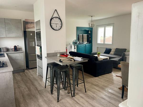 LA ROCHELLE PORT NEUF MAISON AVEC 2 GARAGES . , La rochelle