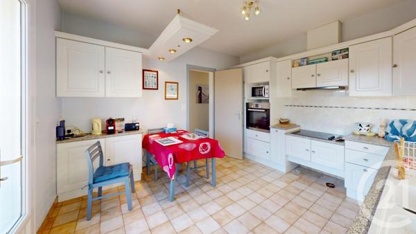 Maison à vendre  5 pièces - 111,37 m2 ST VINCENT SUR JARD - 85