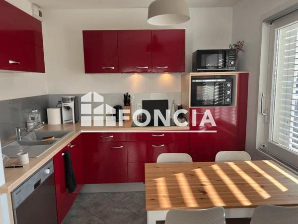 Location Appartement 3 pièces 72.5 m² - 164 ALLÉE PROMENADE DES BORDS Aix Les Bains 73100