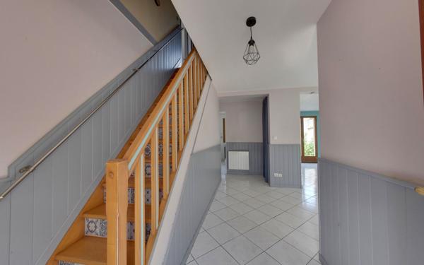 Maison à vendre    4 pièces • 100 m2 Le Blanc-Mesnil