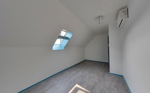 Maison à vendre    4 pièces • 100 m2 Le Blanc-Mesnil