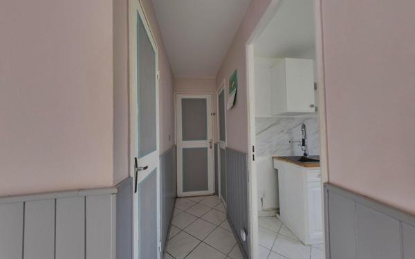 Maison à vendre    4 pièces • 100 m2 Le Blanc-Mesnil