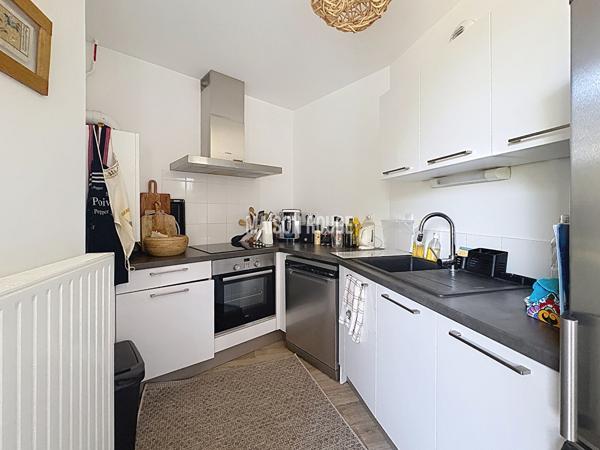 Appartement duplex T3 à vendre à Saint-Lunaire avec balcon, parking et à deux pas de la mer