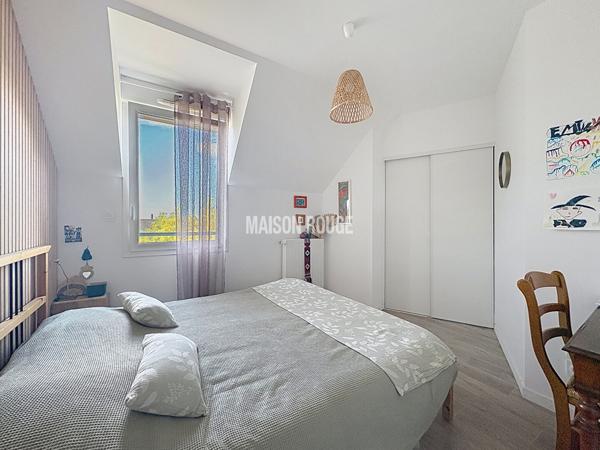 Appartement duplex T3 à vendre à Saint-Lunaire avec balcon, parking et à deux pas de la mer