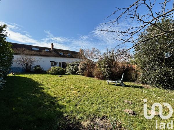 Maison de village 4 pièces de 115 m² à Forges-les-Bains (91470)