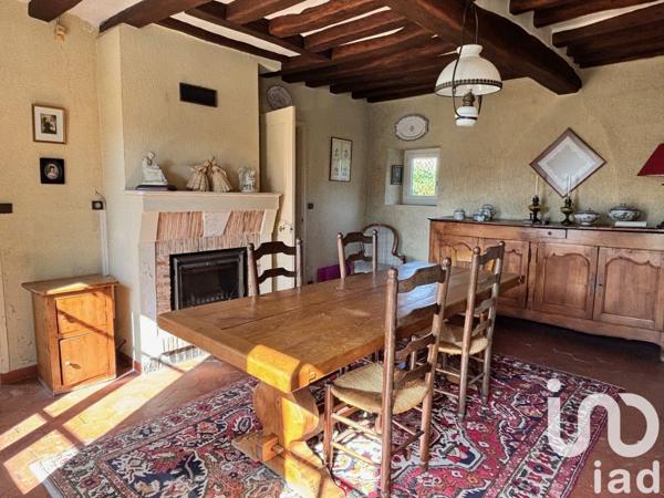 Maison de village 4 pièces de 115 m² à Forges-les-Bains (91470)