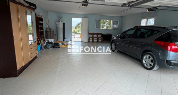 À vendre Maison 8 pièces 222 m² - Cahors 46000