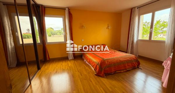 À vendre Maison 8 pièces 222 m² - Cahors 46000