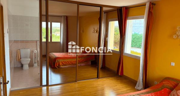 À vendre Maison 8 pièces 222 m² - Cahors 46000