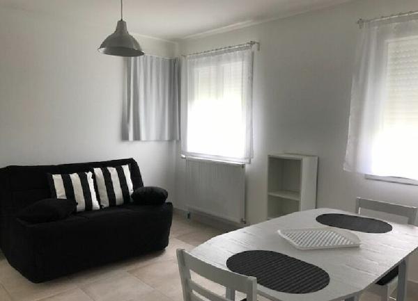 Appartement à louer    1 pièce •  Gradignan