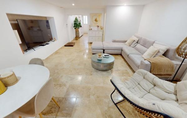Vente Maison de village Entièrement rénovée avec goût rénové(e) Bessan
