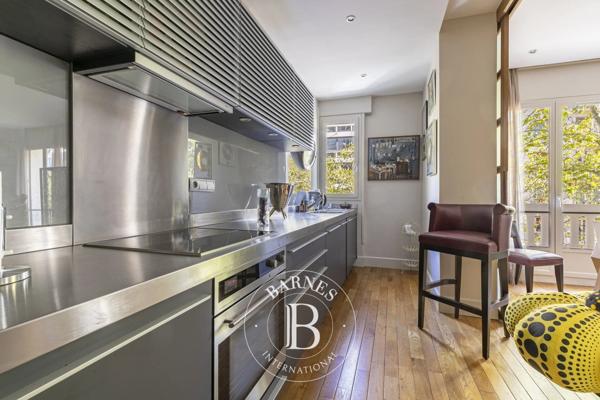 Paris 7ème, Appartement 2 Chambres -  94 m² à vendre
