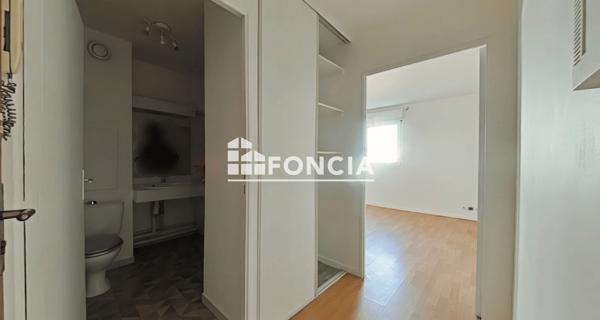 Location Studio 30.35 m² - Livry-gargan 93190