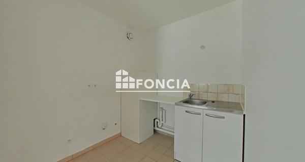 Location Studio 30.35 m² - Livry-gargan 93190