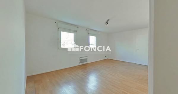Location Studio 30.35 m² - Livry-gargan 93190