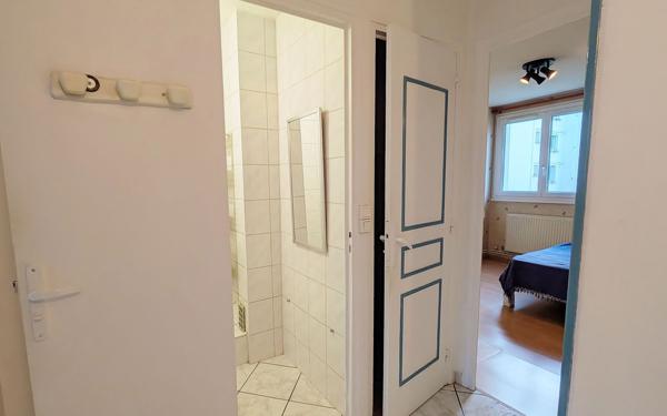 Appartement à vendre    5 pièces • 64,54 m2 Lyon 5