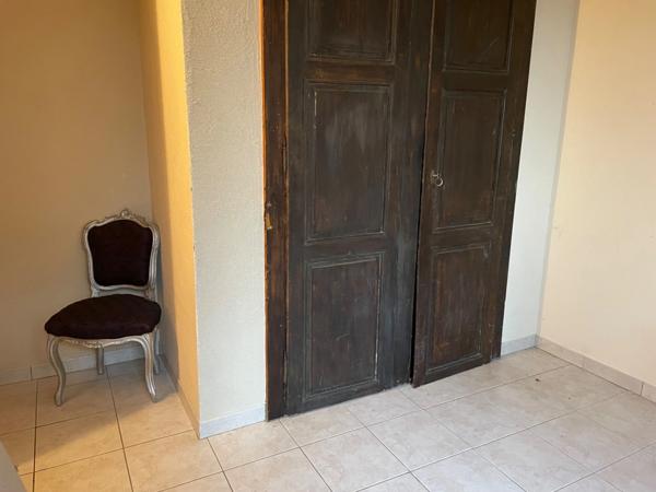 A vendre Appartement T7 de 164,30 m2 à Sergy