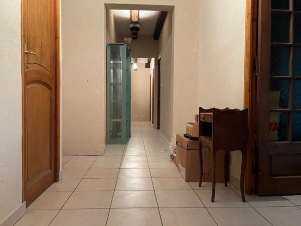 A vendre Appartement T7 de 164,30 m2 à Sergy