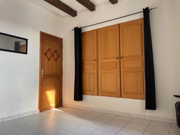 A vendre Appartement T7 de 164,30 m2 à Sergy