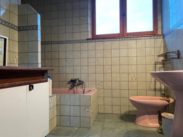 A vendre Appartement T7 de 164,30 m2 à Sergy