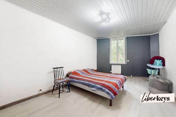 Immeuble comprenant deux habitations