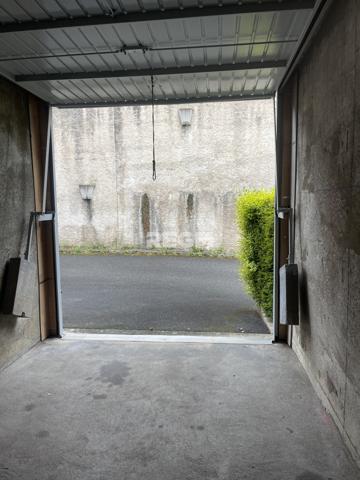 Saint-Étienne (42000) GARAGE DE 14 M2 ENVIRON QUARTIER BERGSON A SAINT-ETIENNE