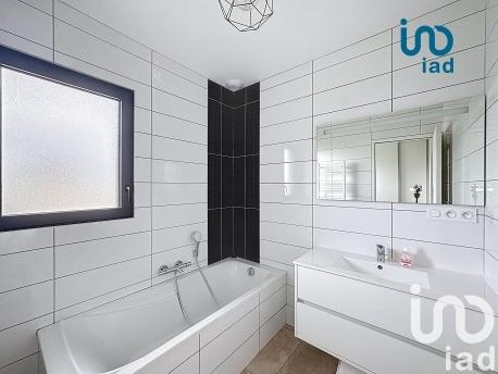 Maison à vendre 5 pièces 135 m² Maclas