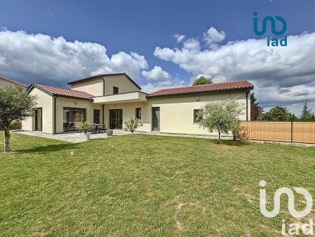 Maison à vendre 5 pièces 135 m² Maclas