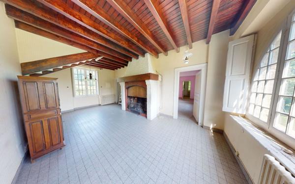 Maison à vendre    8 pièces •  Castelnaudary