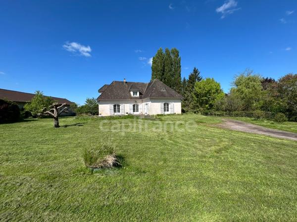Maison à vendre 7 pièces THIVIERS (24)252m² sur plus de 5000m² de terrain
