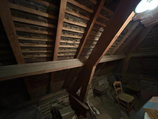 Maison à vendre 7 pièces THIVIERS (24)252m² sur plus de 5000m² de terrain