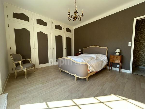 Maison à vendre 7 pièces THIVIERS (24)252m² sur plus de 5000m² de terrain