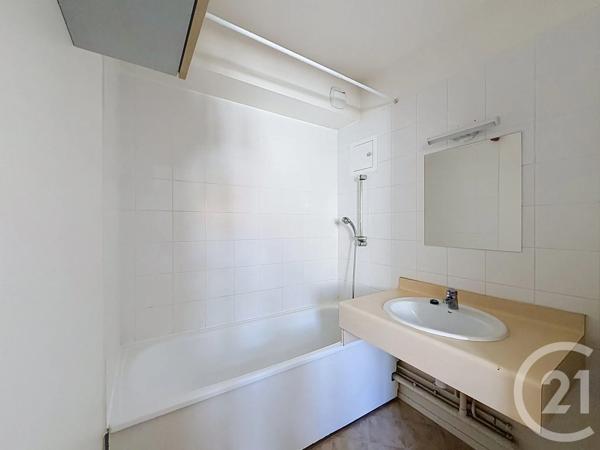 Appartement F2 Bis à vendre  3 pièces - 60,36 m 2   THIAIS  - 94