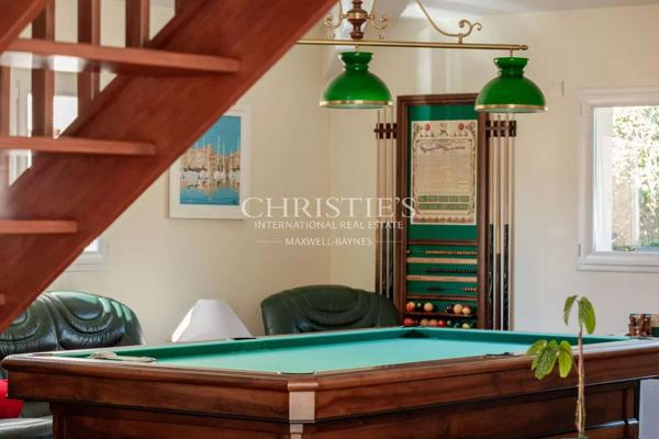 Belle Maison Familiale avec Piscine construite en 2012