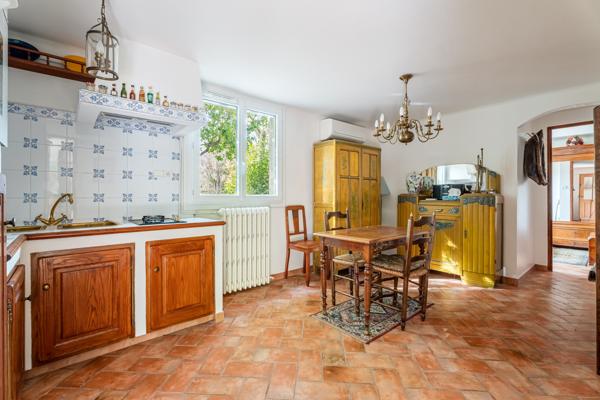VILLA T5 - 117M2 - GARAGE - JARDIN 1045M2