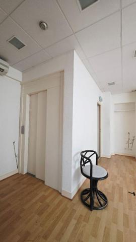 BOURGES CENTRE MURS COMMERCIAUX 57M²