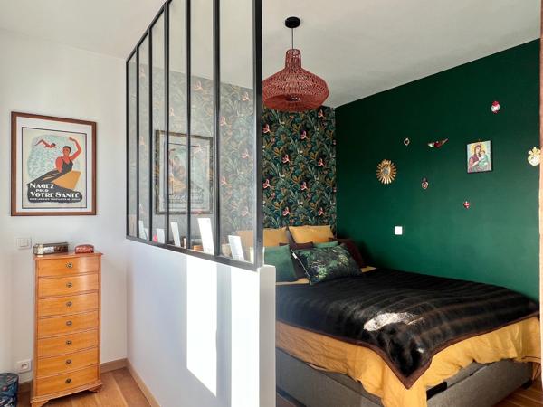 Montreuil (93100) Maison, jardin, terrasse et balcons à côté du Métro (L11) !