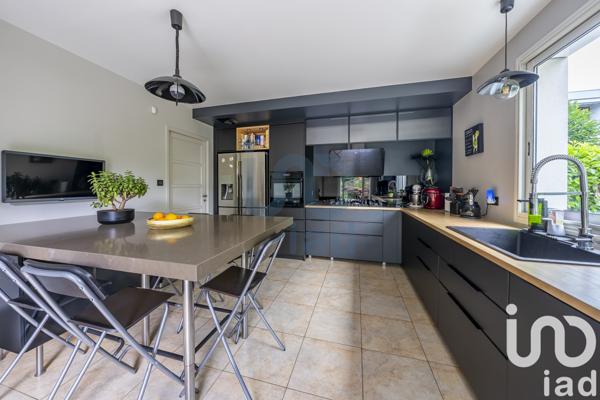 Maison à vendre 6 pièces 170 m² Vitry-sur-Seine