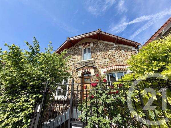 Maison à vendre  6 pièces - 118 m 2   VILLEMOMBLE  - 93