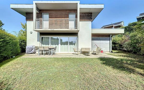 Maison à louer    4 pièces •  Vétraz-Monthoux