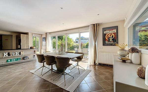 Maison à louer    4 pièces •  Vétraz-Monthoux