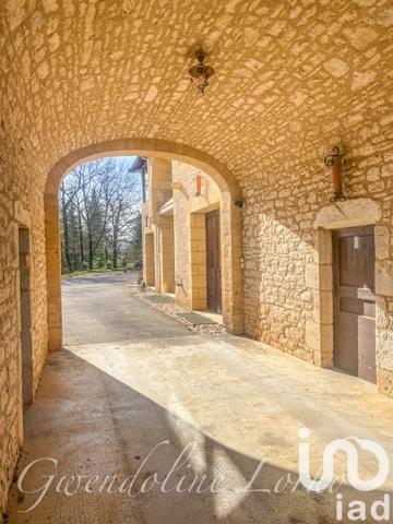 Maison à vendre 11 pièces 640 m² Puy-l'Évêque