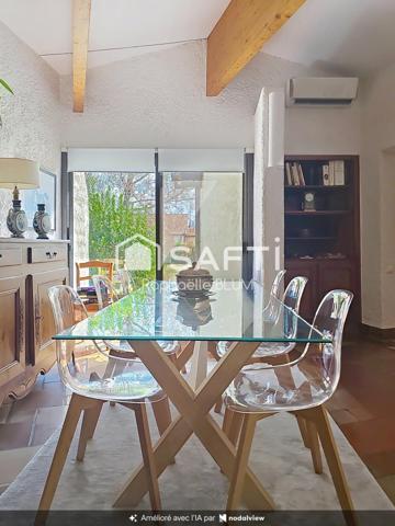 Superbe maison d'architecte avec dépendance.