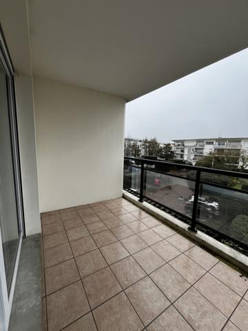 T2 avec place de stationnement La Rochelle quartier Les minimes