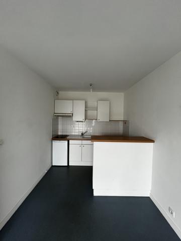 T2 avec place de stationnement La Rochelle quartier Les minimes